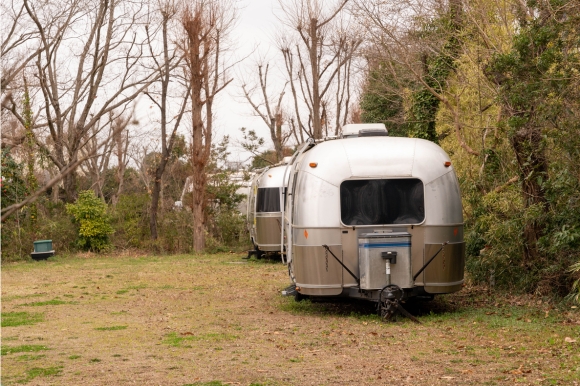 キャンピングトレーラー